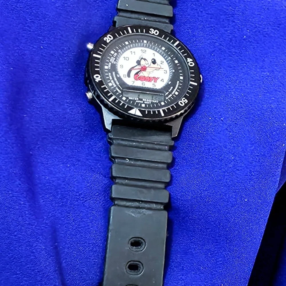 Disney Goofy Vintage Cool Ana-Digital Mens Watch  New battery , keeping time